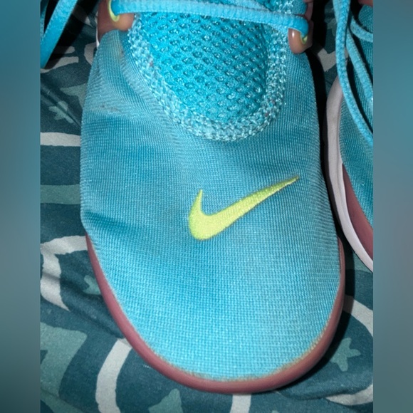 Nike Girls PRESTO GS size 4 - Picture 6 of 9